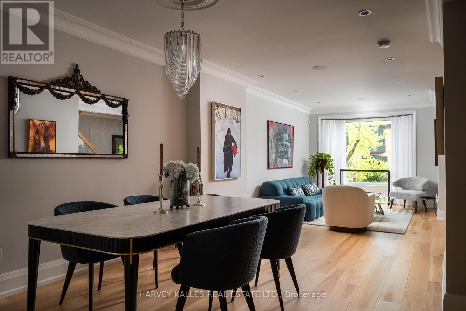 26 Mcmaster Avenue, Toronto, Ontario  M4V 1A9 - Photo 7 - C12176278