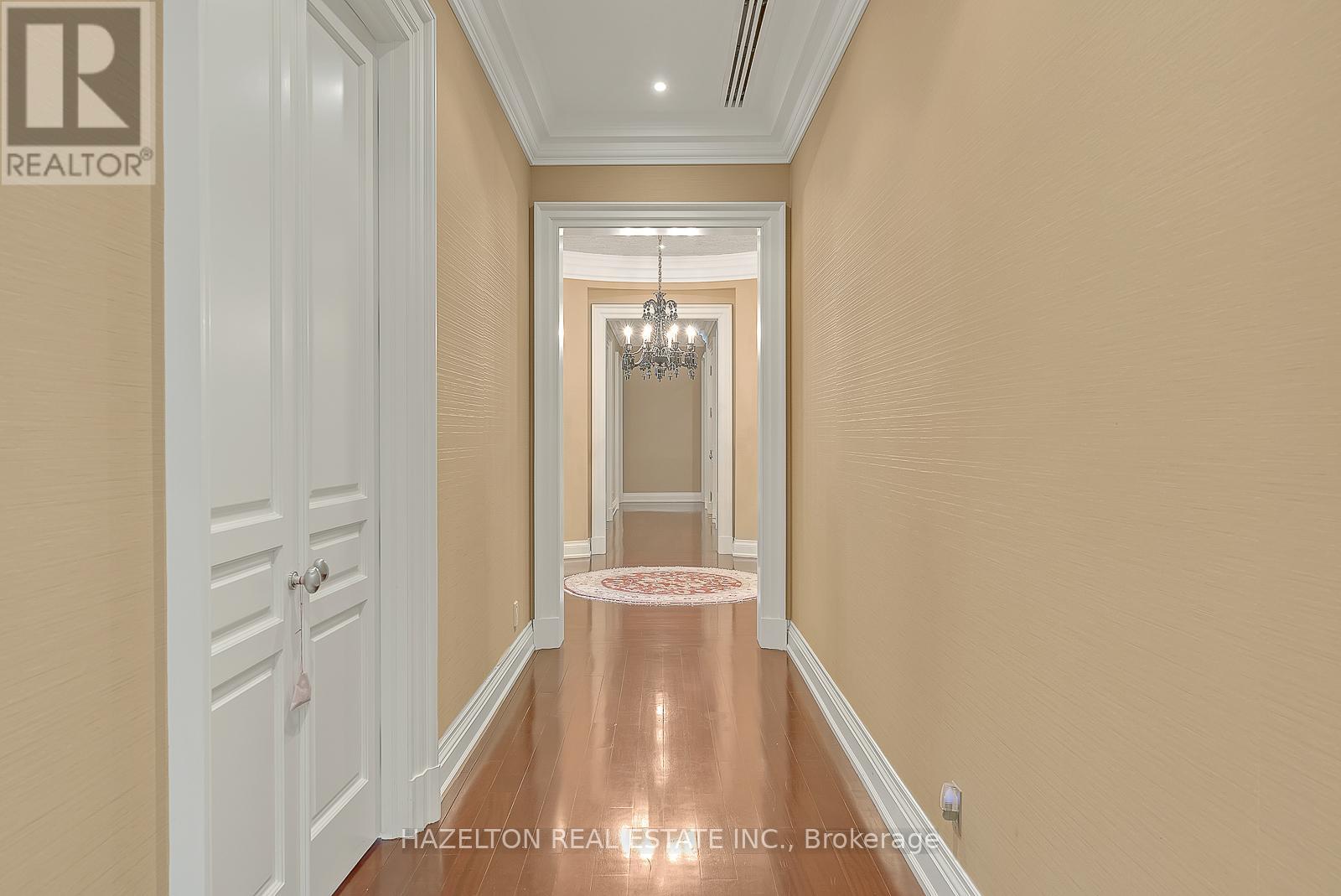 601 - 118 Yorkville Avenue, Toronto, Ontario  M5R 1H5 - Photo 32 - C12176315