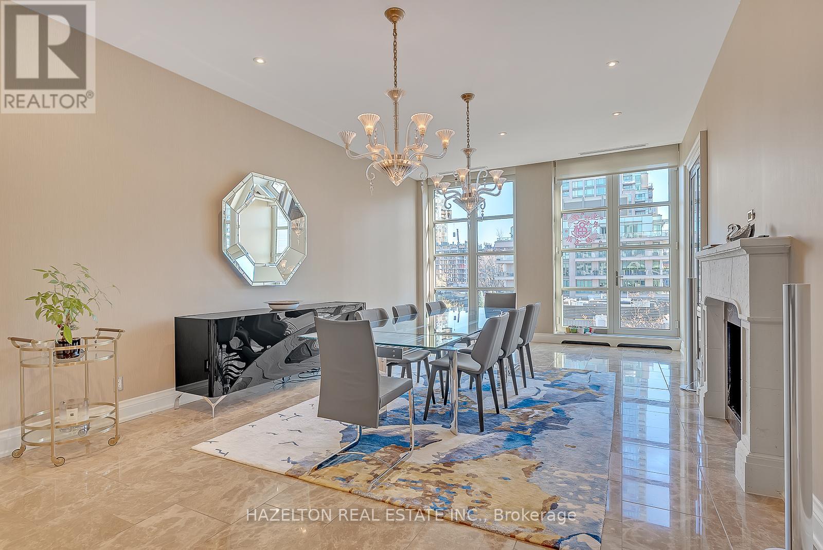 601 - 118 Yorkville Avenue, Toronto, Ontario  M5R 1H5 - Photo 8 - C12176315
