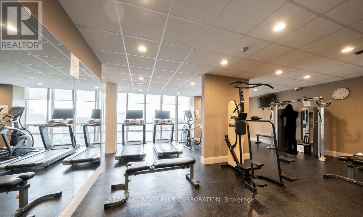 501 - 801 Bay Street, Toronto, Ontario  M5S 1Y9 - Photo 11 - C12176325