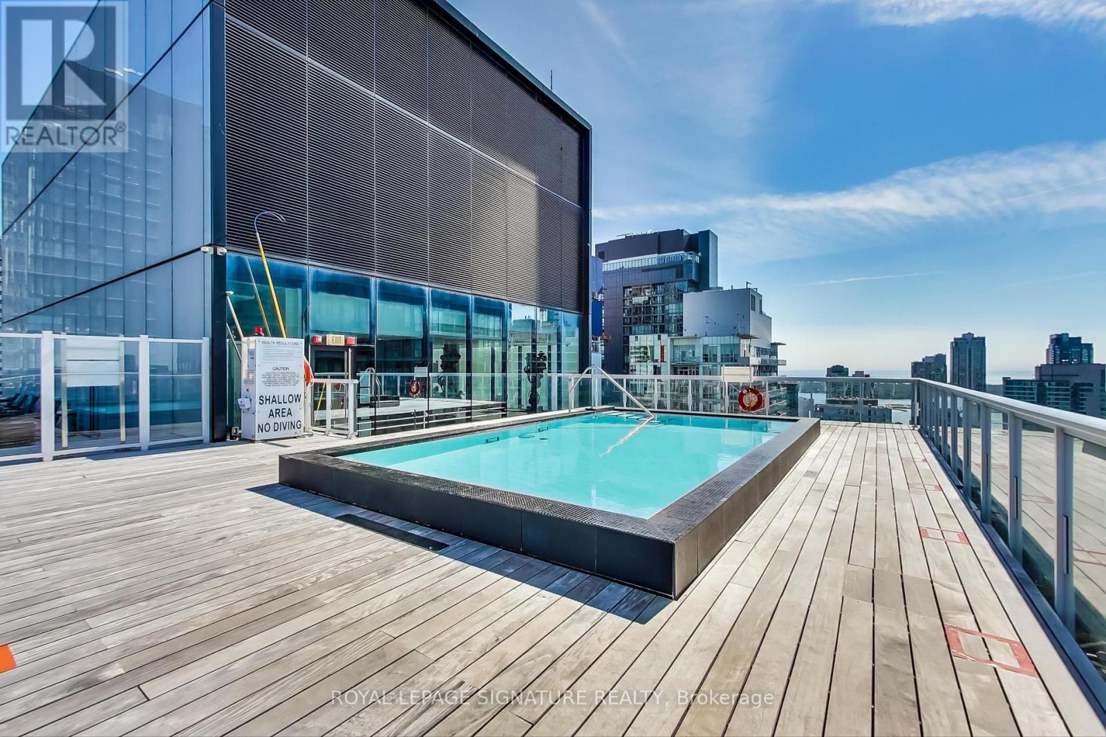 2201 - 11 Charlotte Street, Toronto, Ontario  M5V 0M6 - Photo 37 - C12176326