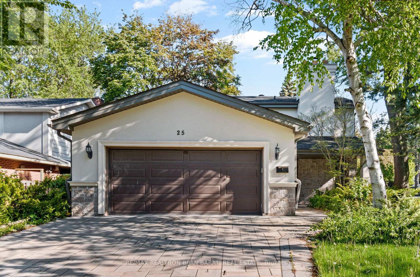 25 BAMBOO GROVE, Toronto, Ontario
