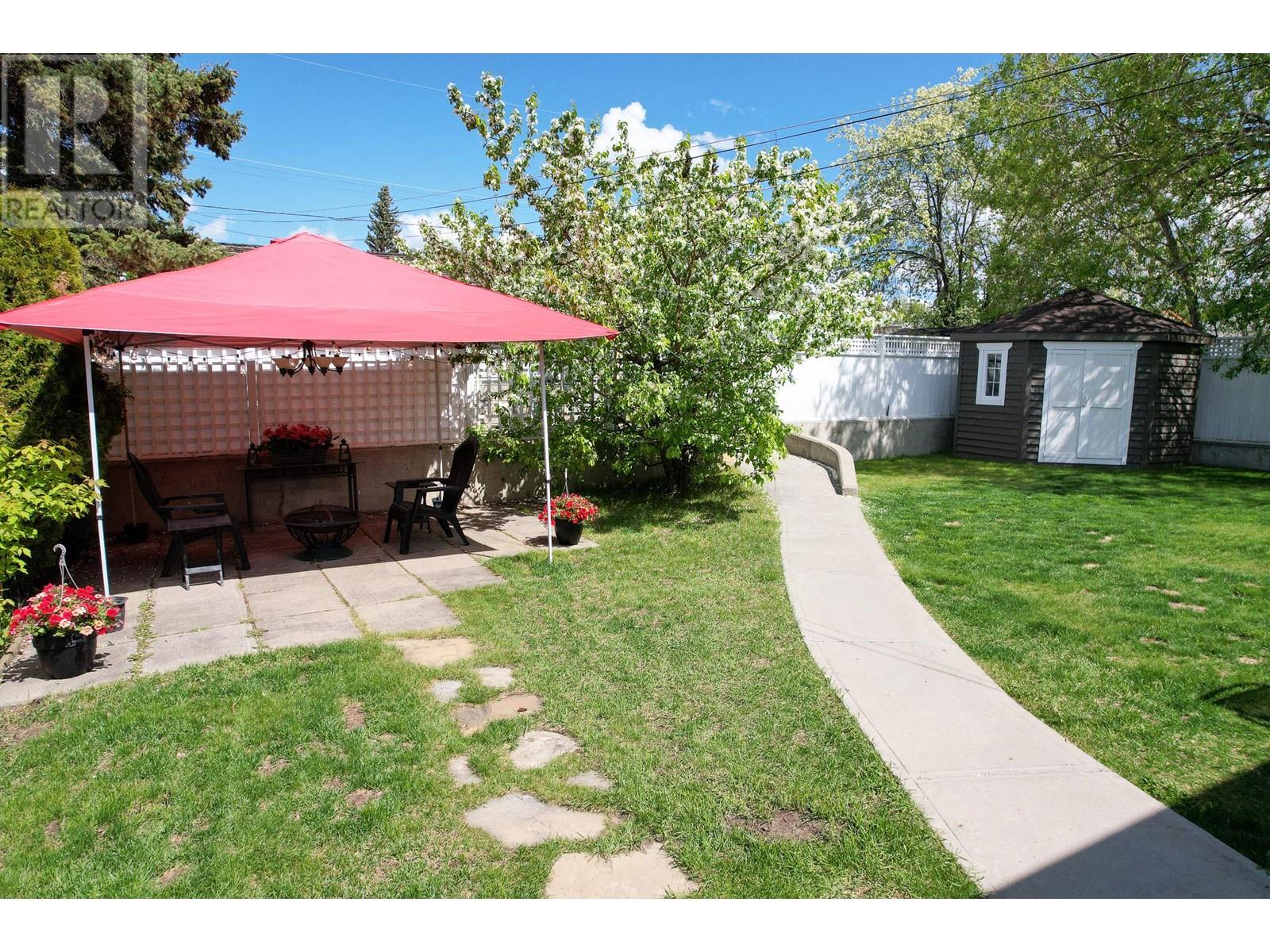 1308 94 Avenue, Dawson Creek, BC V1G1G6