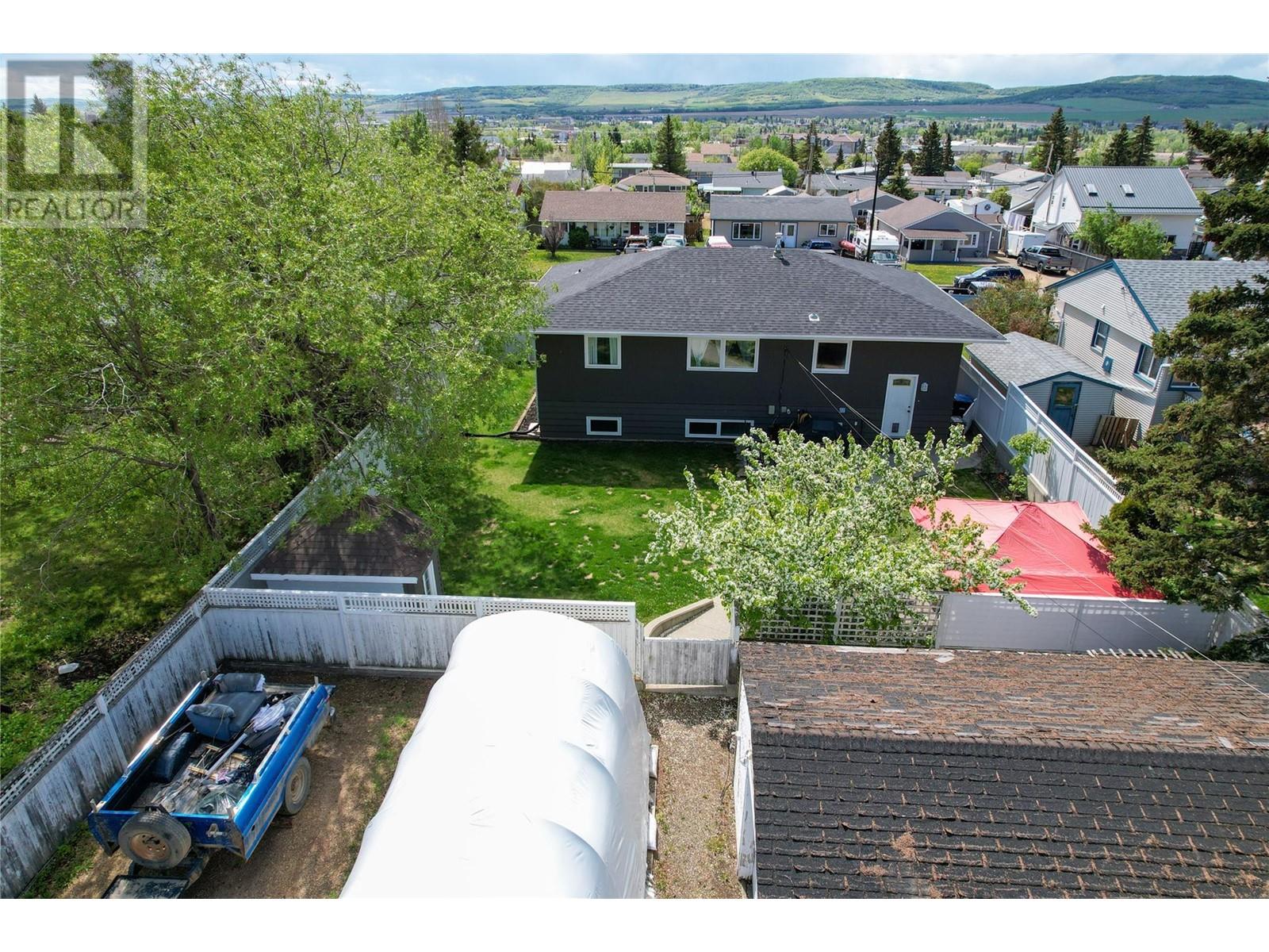 1308 94 Avenue, Dawson Creek, BC V1G1G6