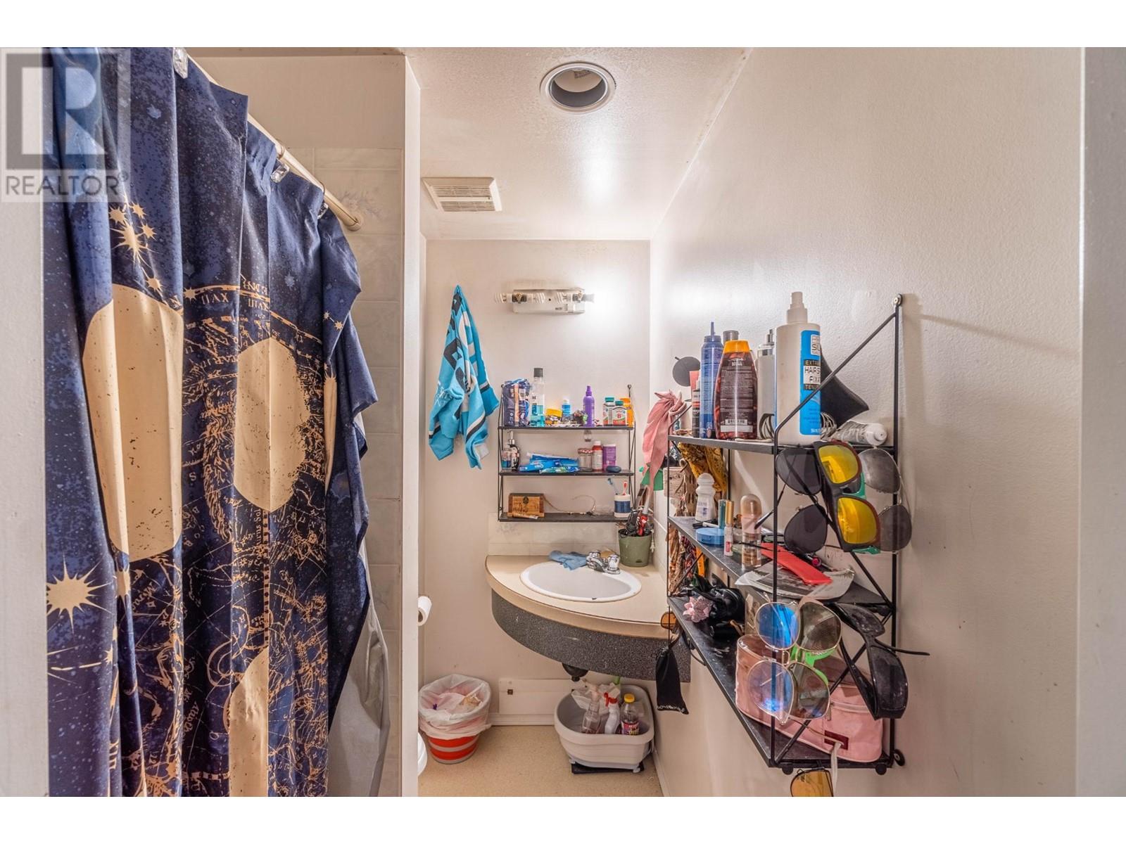 1605 Summit Drive Unit# 9, Kamloops, British Columbia  V2E 2A5 - Photo 14 - 10349582