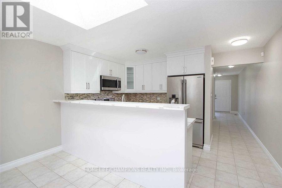 Property at 692 ORMOND DRIVE image 3
