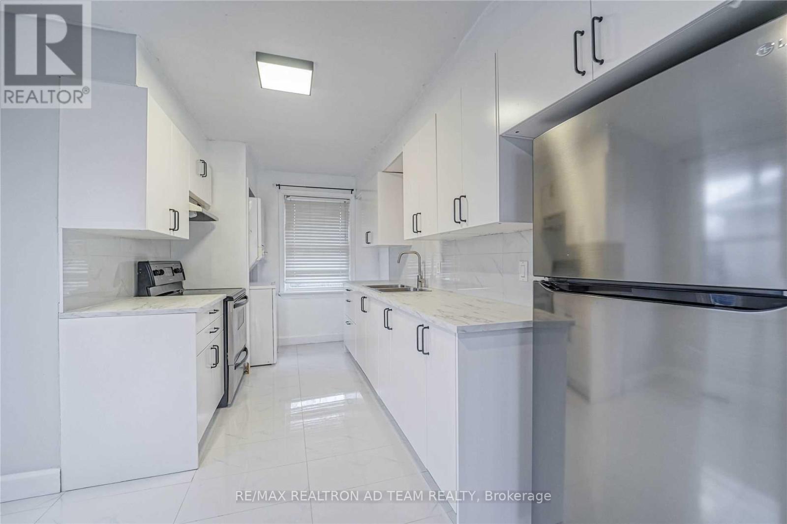 Main - 546 Phillip Murray Avenue, Oshawa, Ontario  L1J 1H8 - Photo 11 - E12176364