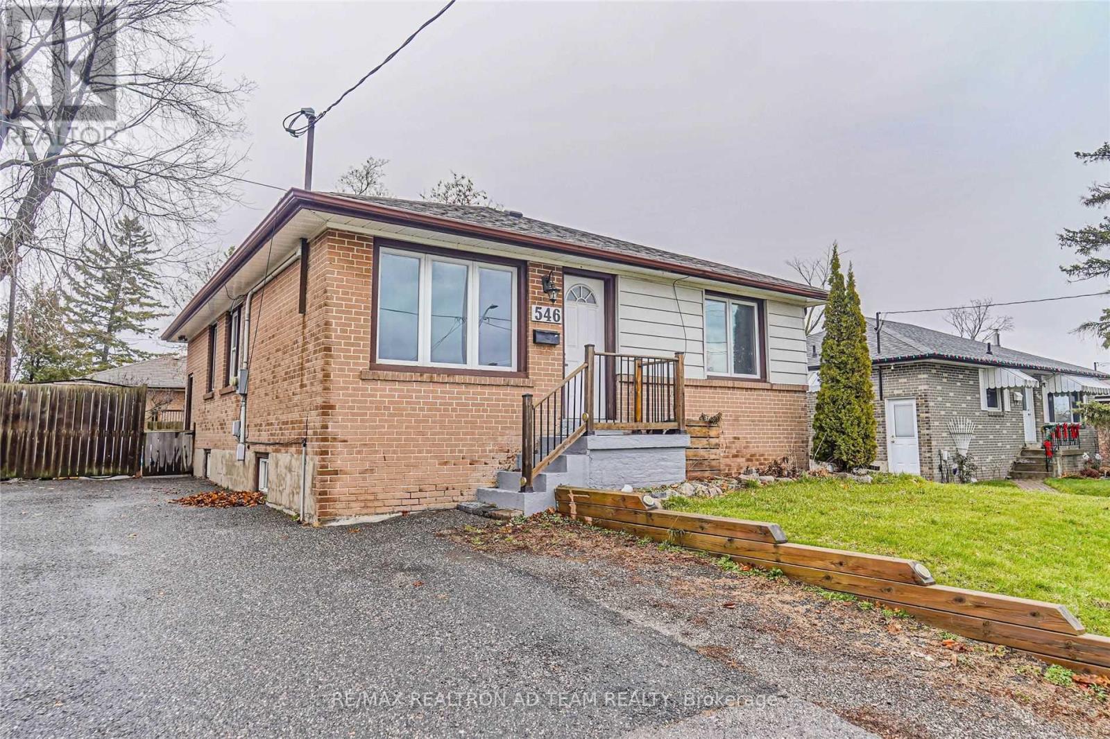 Main - 546 Phillip Murray Avenue, Oshawa, Ontario  L1J 1H8 - Photo 3 - E12176364