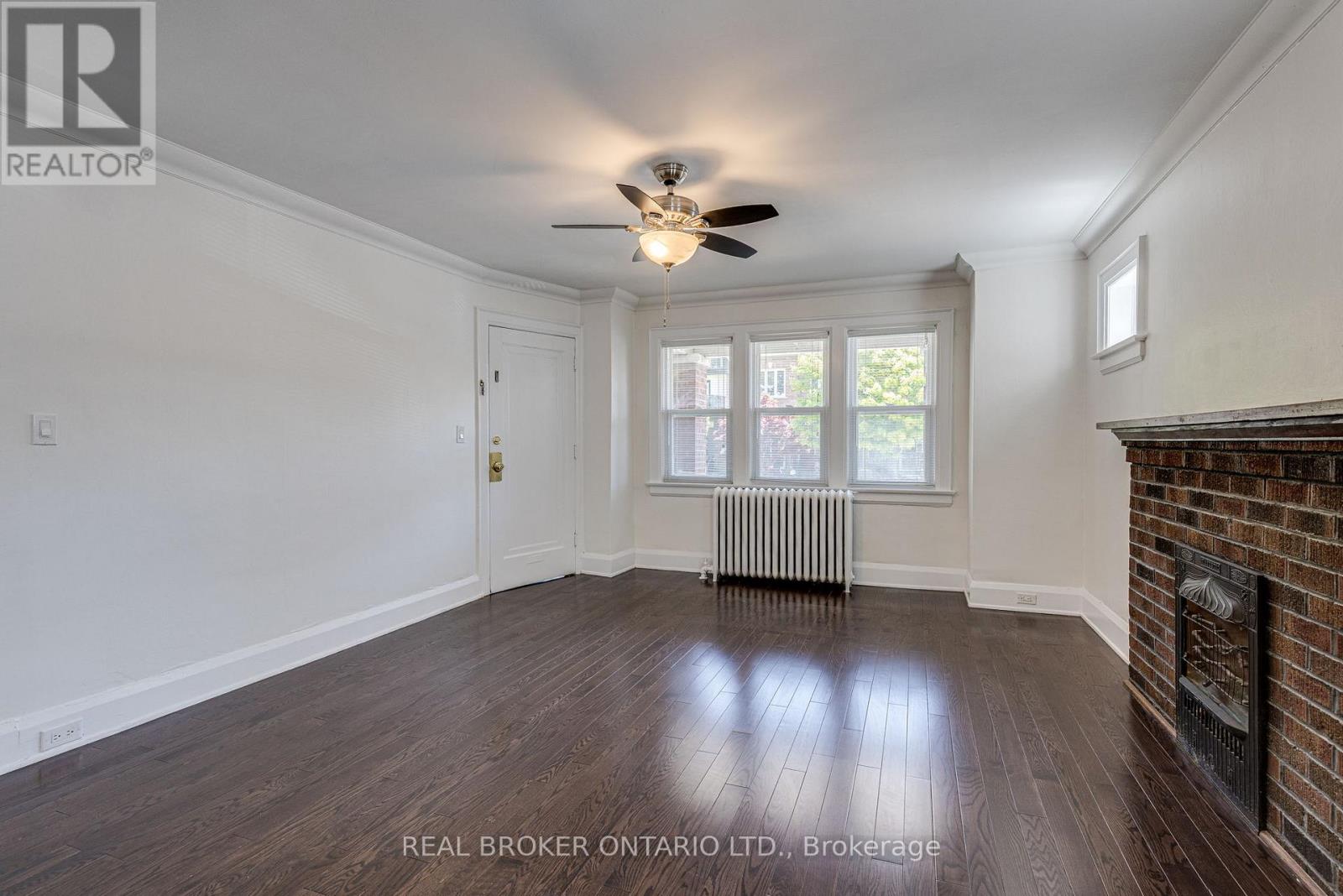 G/f - 72 Glen Manor Drive, Toronto, Ontario  M4E 2X2 - Photo 5 - E12176383