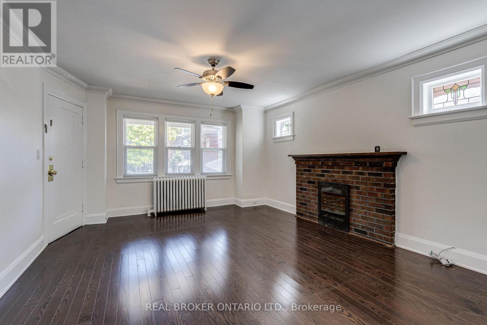 G/f - 72 Glen Manor Drive, Toronto, Ontario  M4E 2X2 - Photo 6 - E12176383