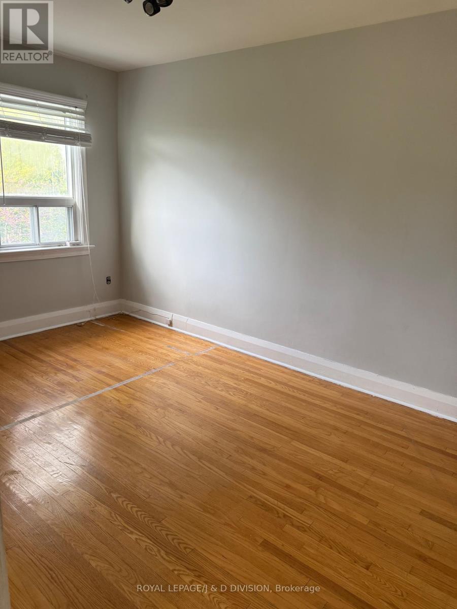 2333 Gerrard Street E, Toronto, Ontario  M4E 2E5 - Photo 14 - E12176441