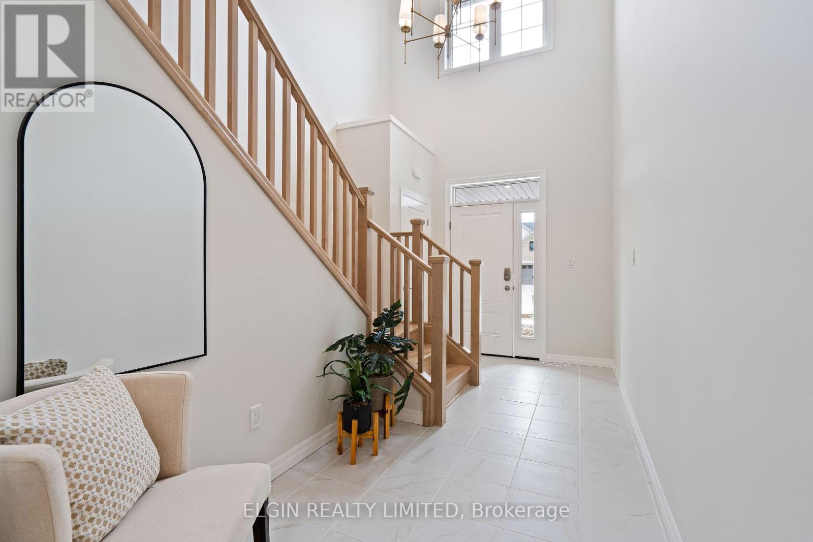 35 Dunning Way, St. Thomas, Ontario  N5R 0P7 - Photo 5 - X12087346