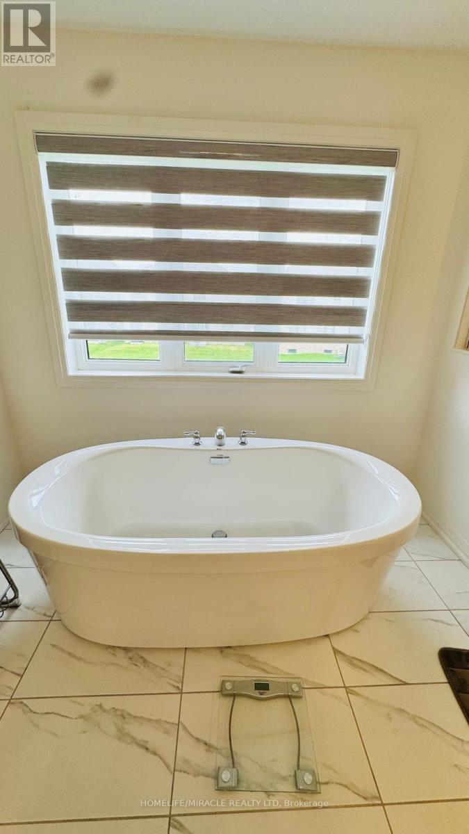 58 Sandhill Crescent, Adjala-Tosorontio, Ontario  L0G 1W0 - Photo 32 - N12176155