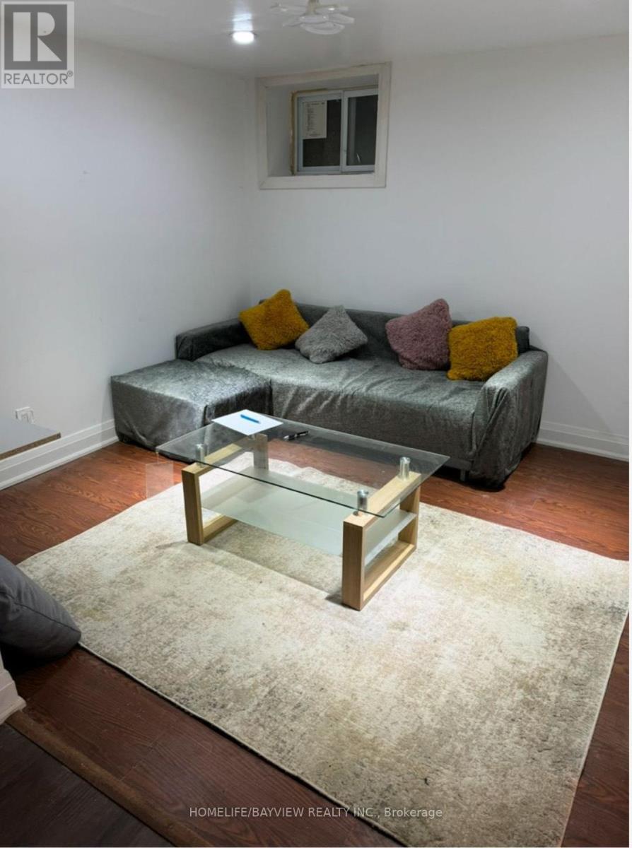 Property at 18 JONDAN CRESCENT image 3