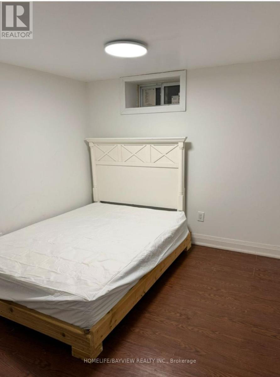 Property at 18 JONDAN CRESCENT image 5