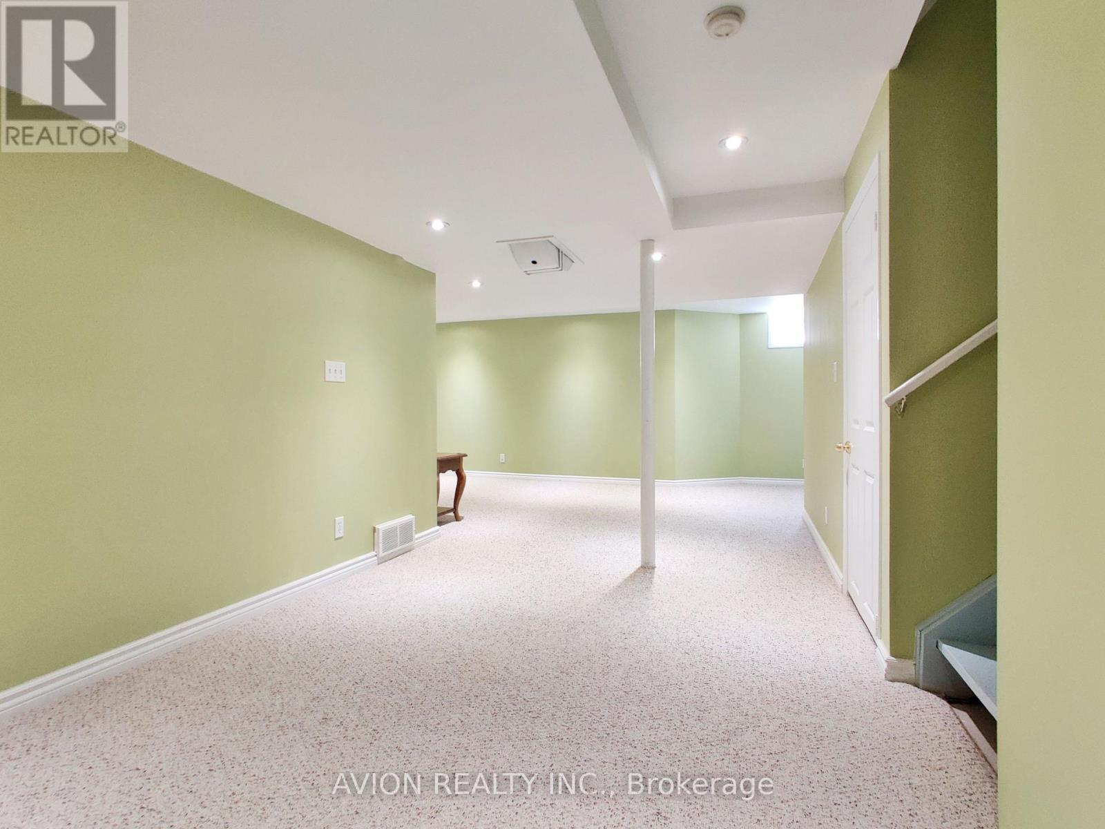 17 Staffordshire Lane, Markham, Ontario  L6C 2M8 - Photo 34 - N12176260