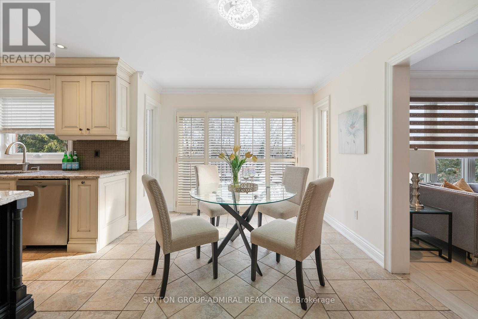 117 Flamingo Road, Vaughan, Ontario  L4J 8K8 - Photo 15 - N12176303