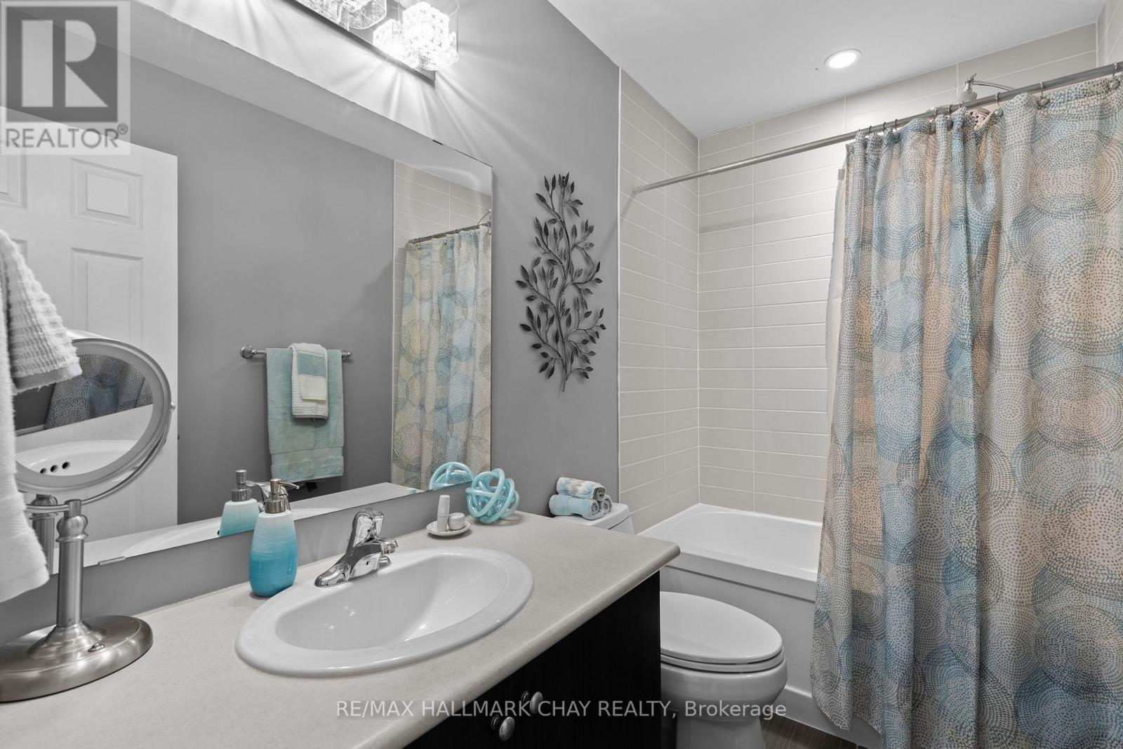 76 Cauthers Crescent, New Tecumseth, Ontario  L9R 0L2 - Photo 24 - N12176481