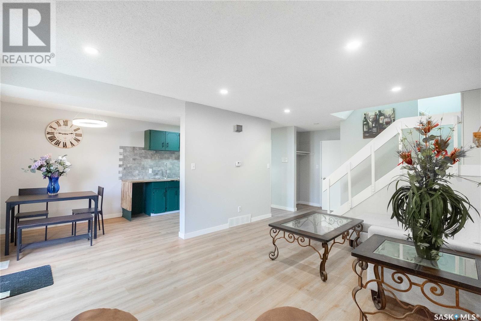 D 4208 Castle Road, Regina, Saskatchewan  S4S 4W1 - Photo 6 - SK007272