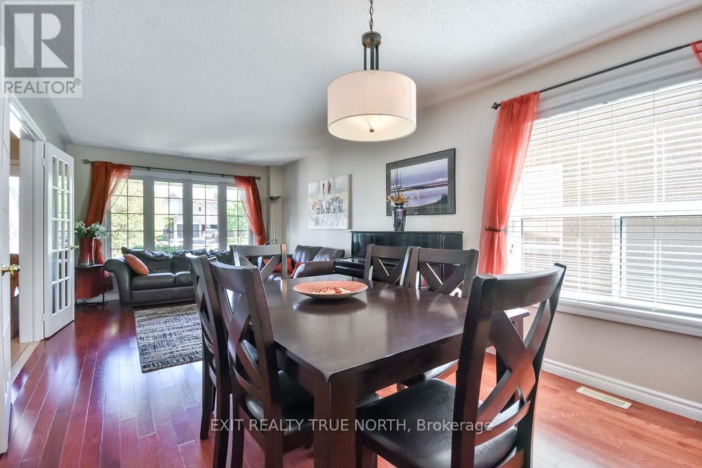5 Newberry Court, Barrie, Ontario  L4N 0M9 - Photo 10 - S12176270