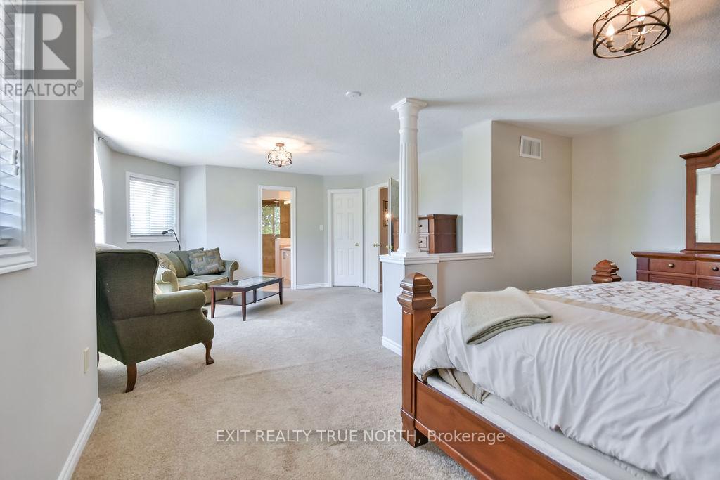 5 Newberry Court, Barrie, Ontario  L4N 0M9 - Photo 21 - S12176270