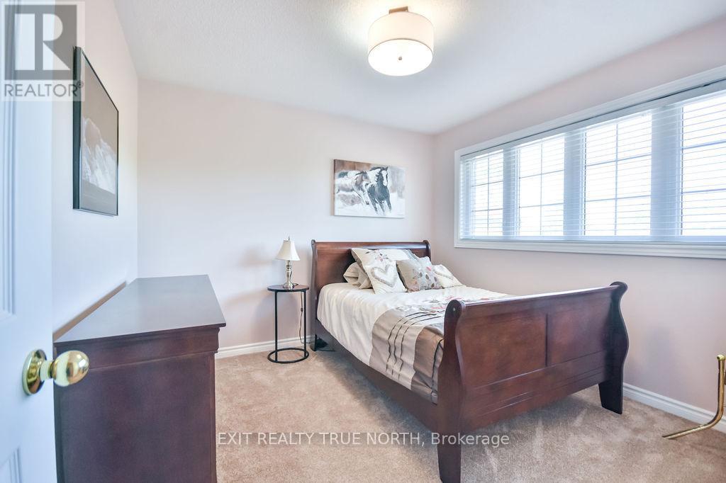 5 Newberry Court, Barrie, Ontario  L4N 0M9 - Photo 24 - S12176270
