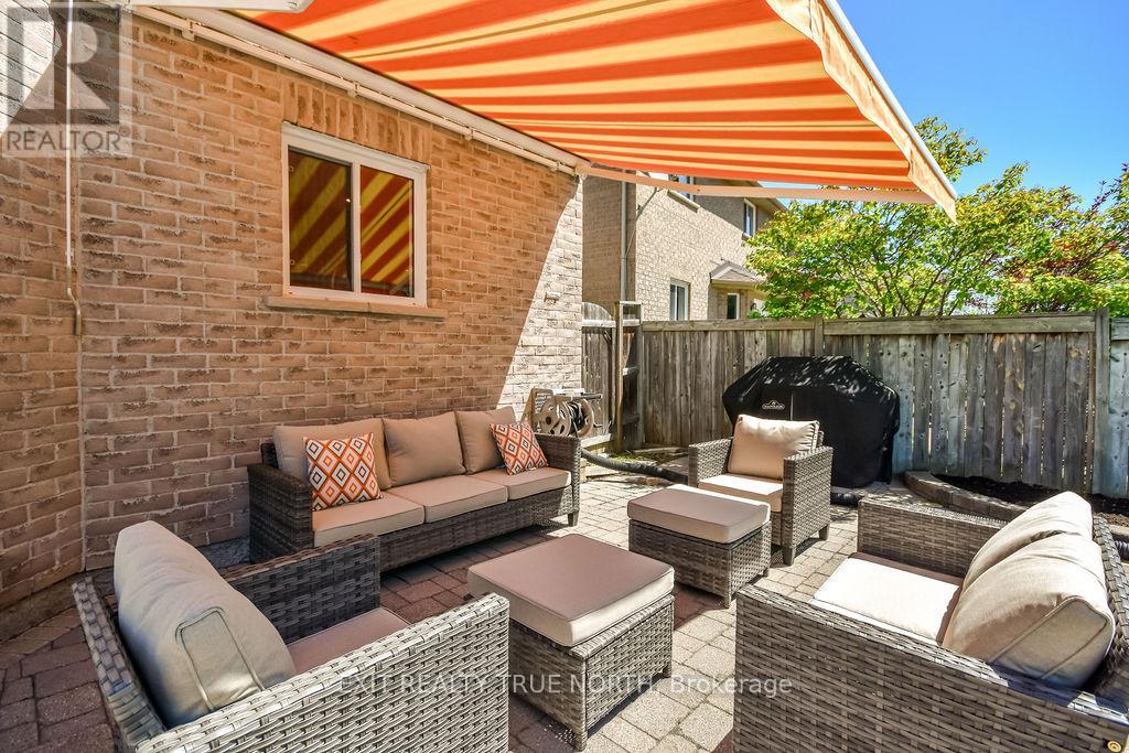 5 Newberry Court, Barrie, Ontario  L4N 0M9 - Photo 40 - S12176270