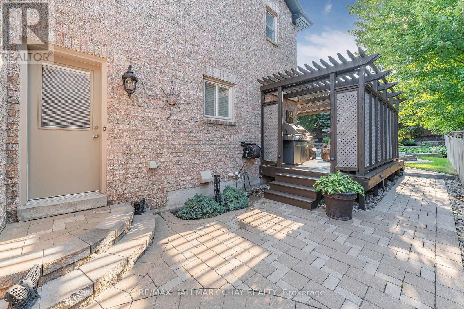 15 Cityview Circle, Barrie, Ontario  L4N 7V2 - Photo 29 - S12176297