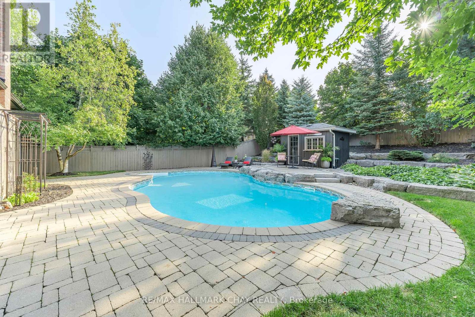 15 Cityview Circle, Barrie, Ontario  L4N 7V2 - Photo 32 - S12176297