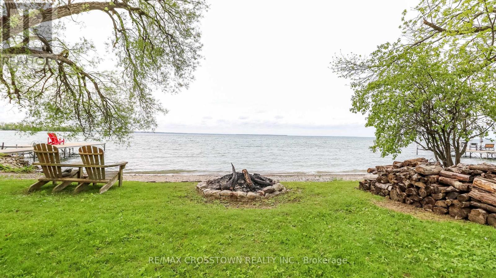 Property at 3822 GLENREST DRIVE image 4