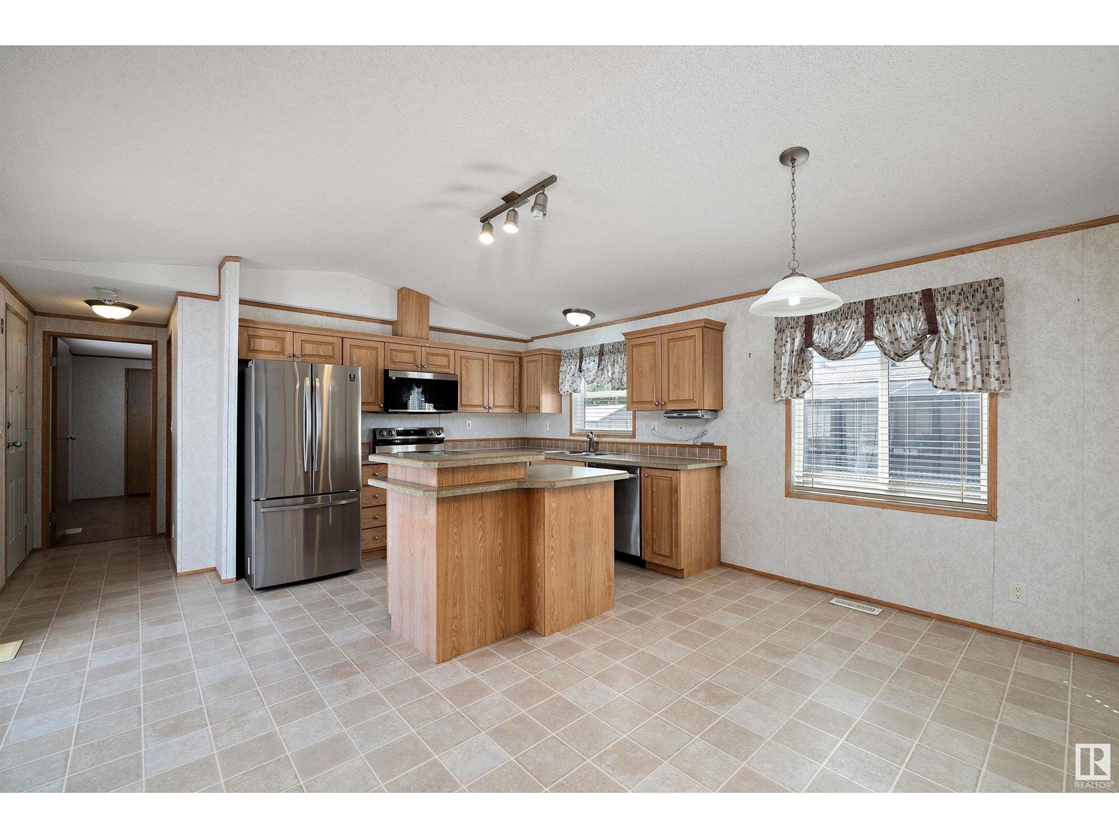 511 Maple Wood Cr Nw, Edmonton, Alberta  T6P 0B1 - Photo 7 - E4438729