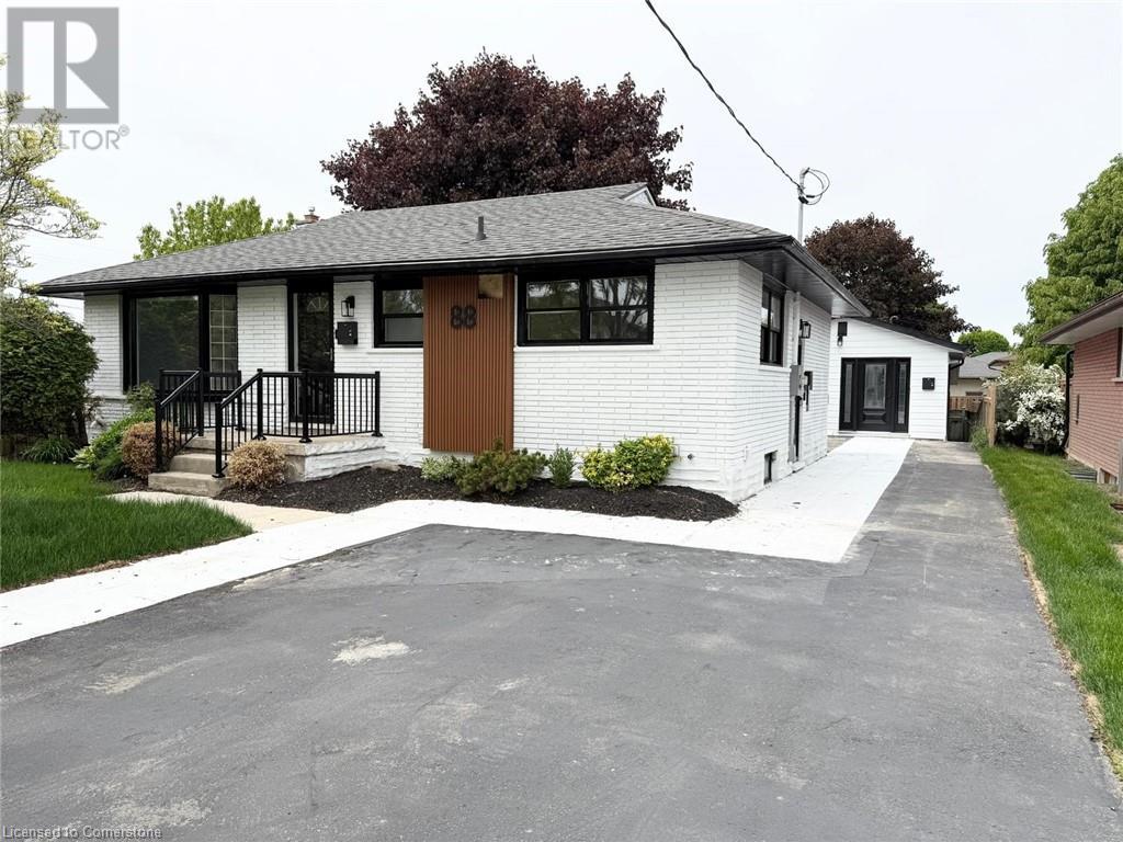 Property at 88 WOODHAVEN Road image 2