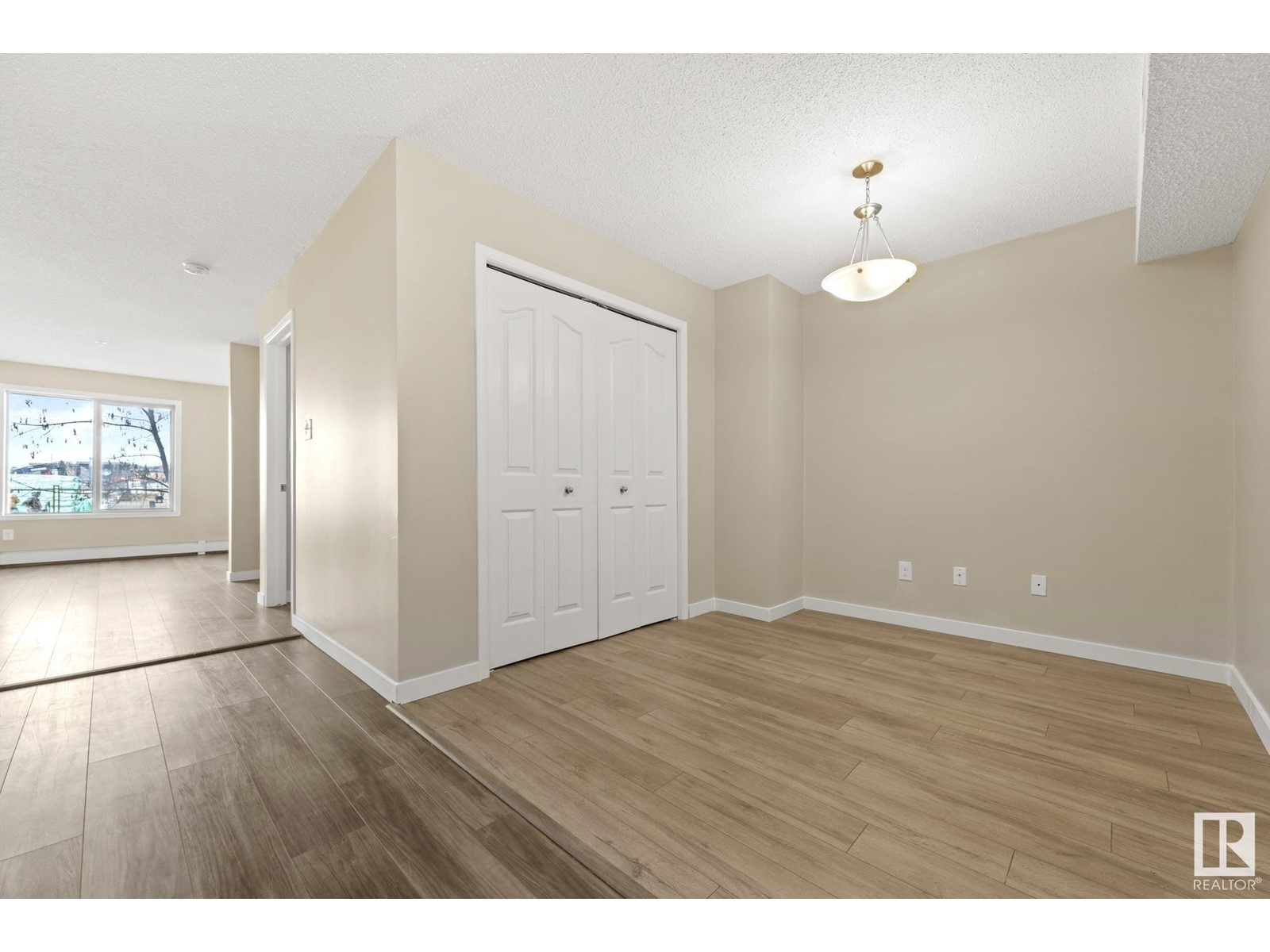 11803 22 Av Sw, Edmonton, Alberta  T6W 2R9 - Photo 6 - E4438724