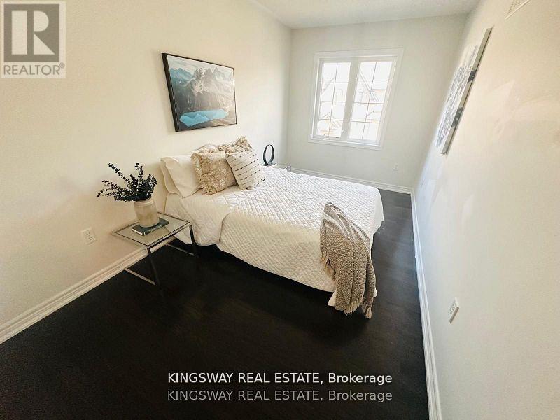 1442 Granrock Crescent, Mississauga, Ontario  L5V 0E1 - Photo 25 - W12176079
