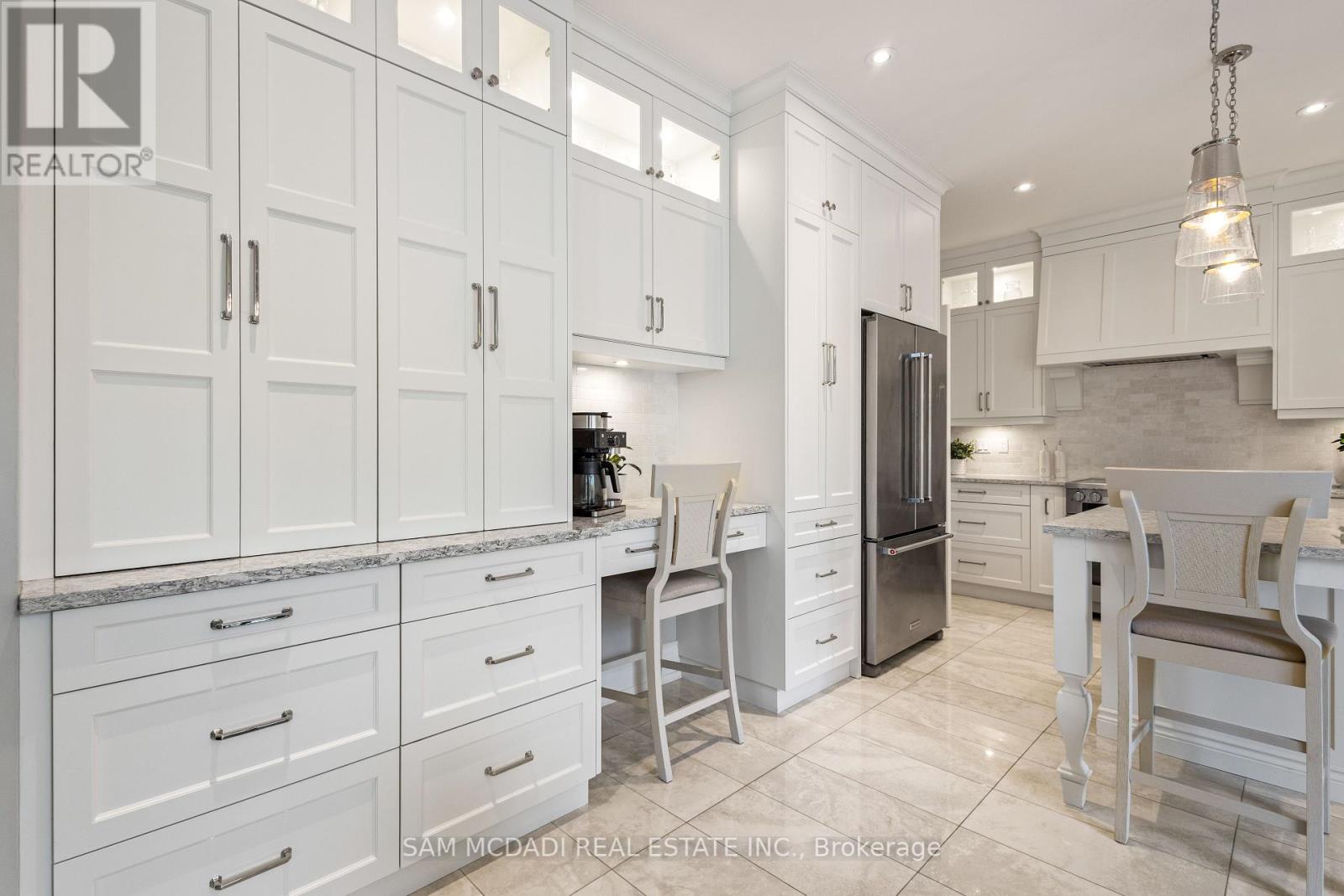 4173 Kane Crescent, Burlington, Ontario  L7M 5B9 - Photo 12 - W12176141