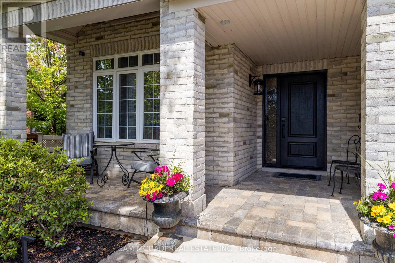 4173 Kane Crescent, Burlington, Ontario  L7M 5B9 - Photo 3 - W12176141