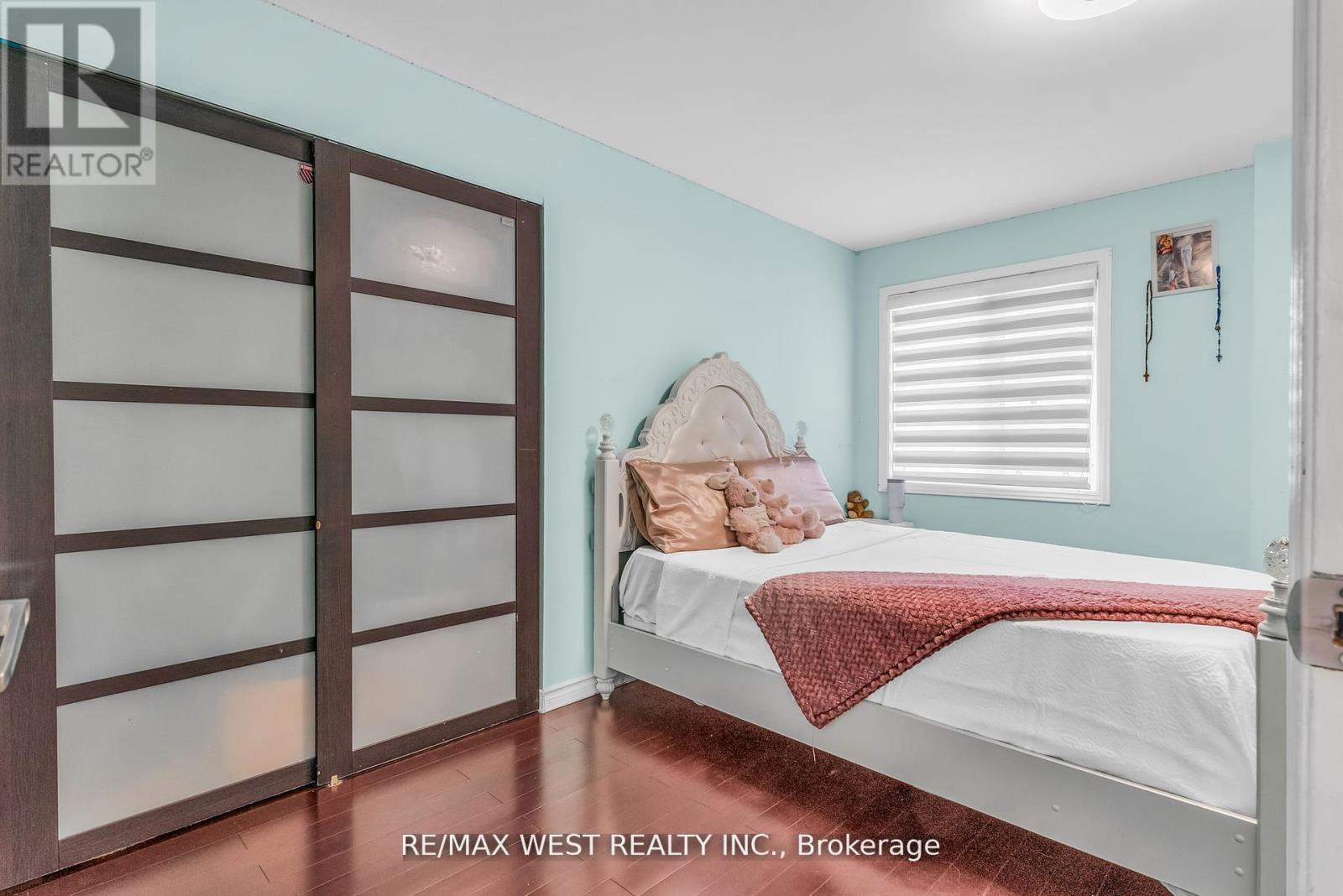 89 Beaconsfield Avenue, Brampton, Ontario  L6Y 4R6 - Photo 25 - W12176146