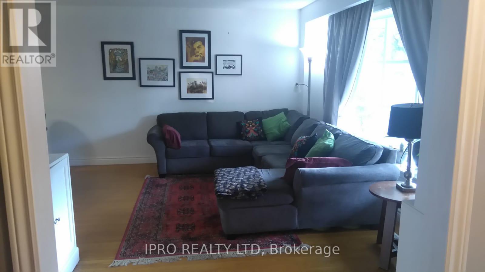 Property at 62 AMBLESIDE DRIVE image 3