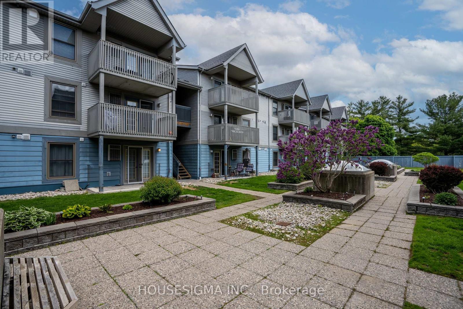 117 - 2010 Cleaver Avenue, Burlington, Ontario  L7M 4C1 - Photo 24 - W12176193