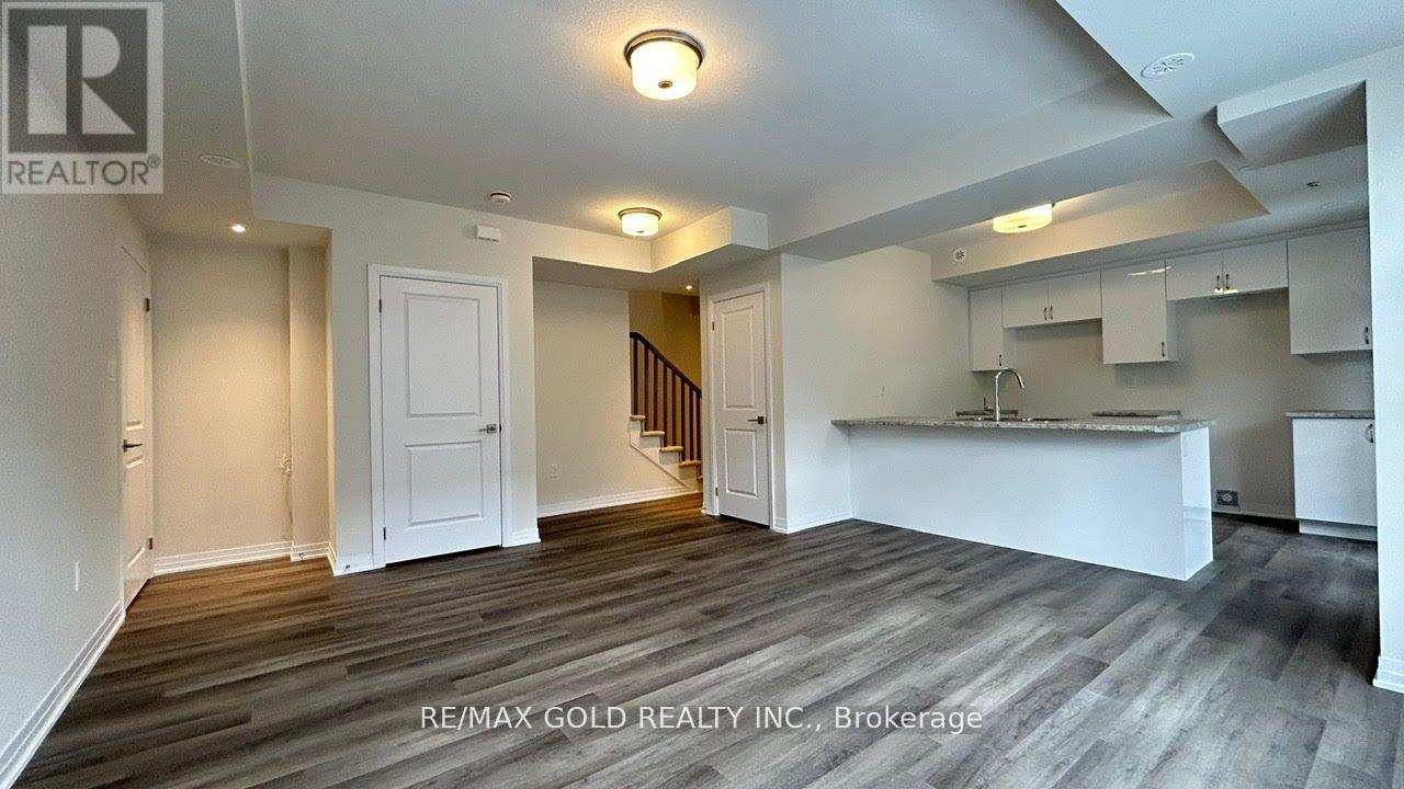 36 - 35 Fieldridge Crescent, Brampton, Ontario  L6R 4G6 - Photo 12 - W12176195