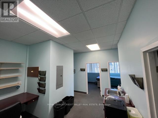 202 - 1625 Albion Road, Toronto, Ontario  M9V 5H8 - Photo 11 - W12176219