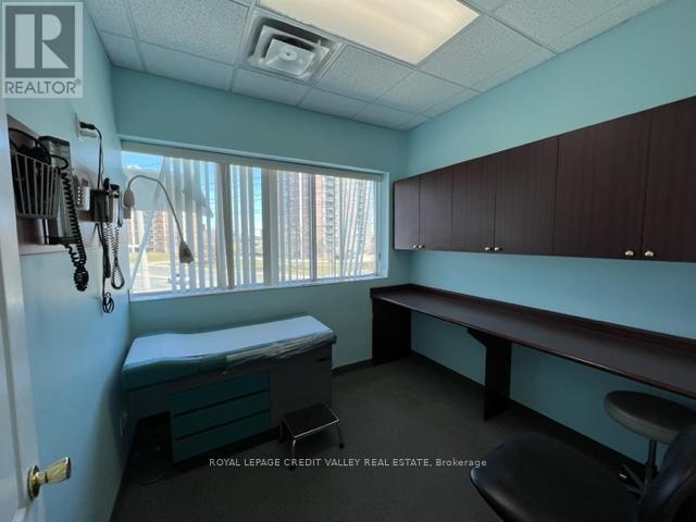 202 - 1625 Albion Road, Toronto, Ontario  M9V 5H8 - Photo 12 - W12176219