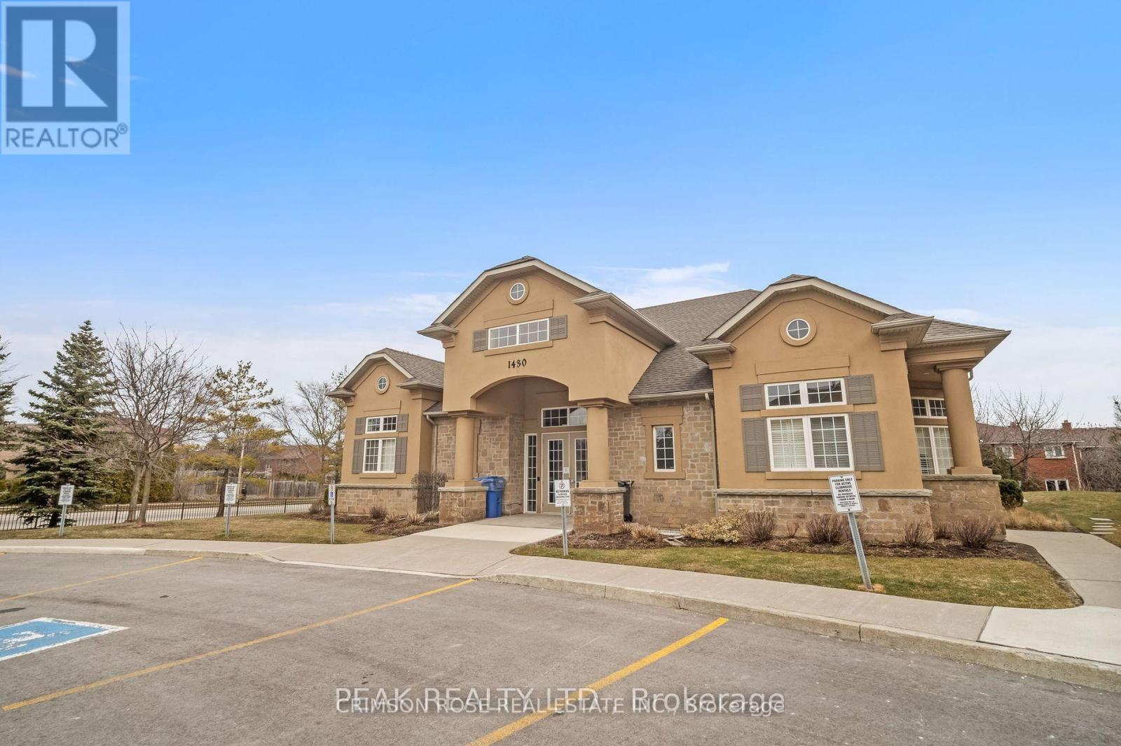 410 - 1480 Bishops Gate, Oakville, Ontario  L6M 4N4 - Photo 3 - W12176250