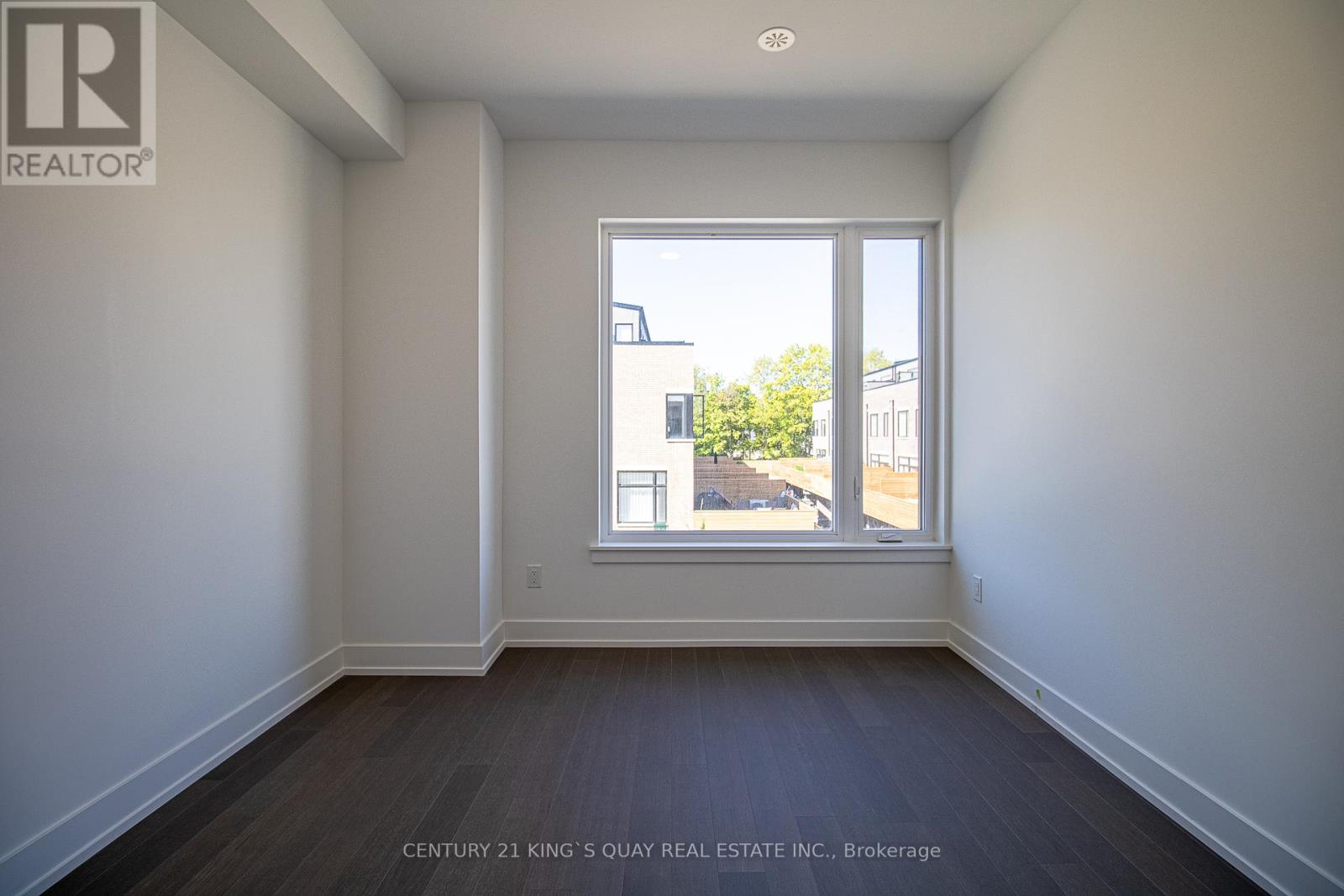 95 - 55 Lou Parsons Way, Mississauga, Ontario  L5H 0B2 - Photo 26 - W12176258