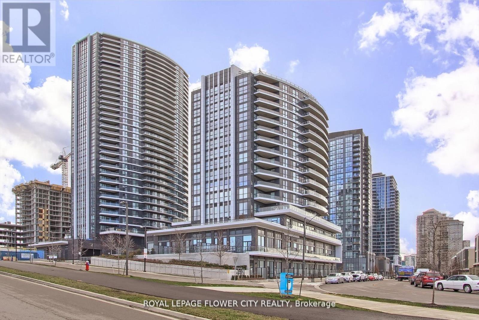 1307 - 65 Watergarden Crescent, Mississauga, Ontario  L5R 0G9 - Photo 2 - W12176283