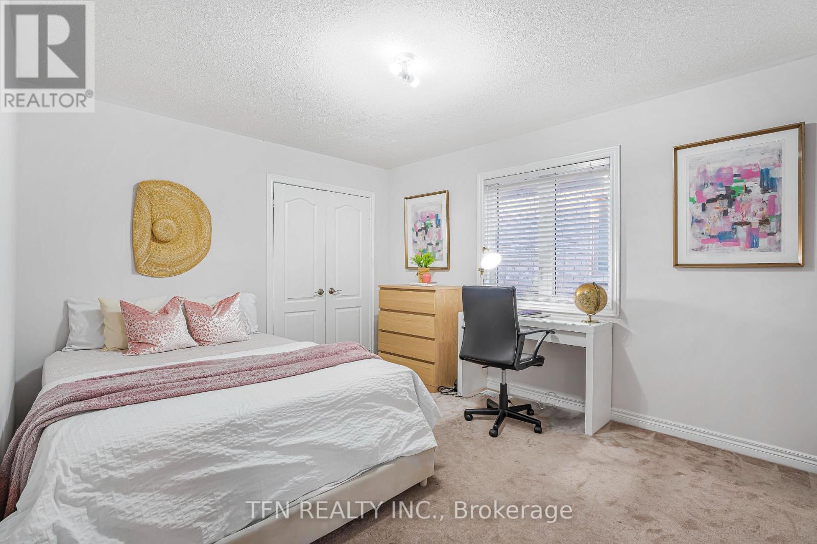 3117 Velebit Park Boulevard, Burlington, Ontario  L7M 0M1 - Photo 14 - W12176333
