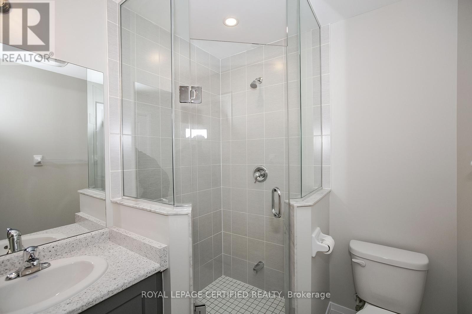 32 Dalbeattie Drive, Brampton, Ontario  L6Y 6H6 - Photo 29 - W12176352