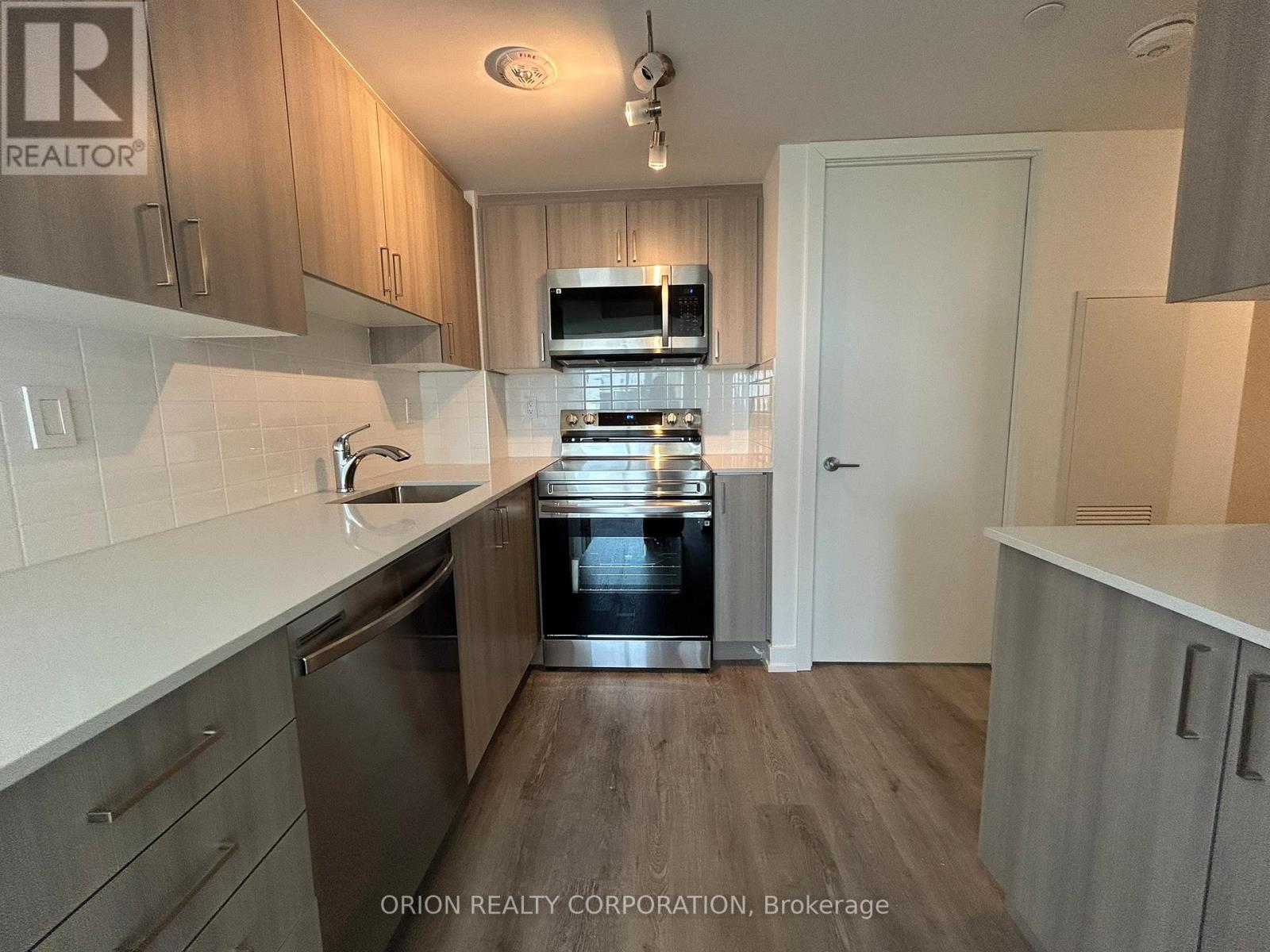 525 - 556 Marlee Avenue, Toronto, Ontario  M6B 0B1 - Photo 30 - W12176363