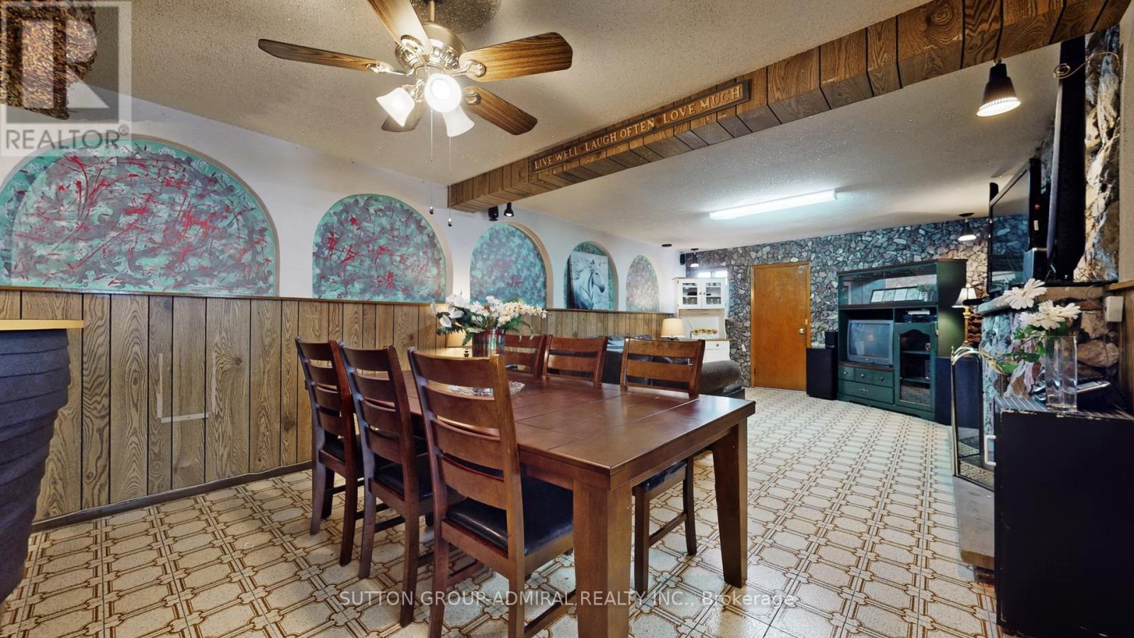 22 Peterson Drive, Toronto, Ontario  M9M 1X1 - Photo 30 - W12176374
