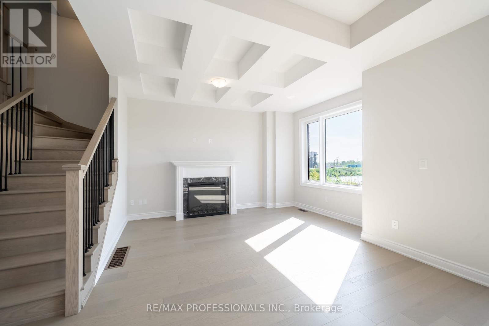 1304 Anthonia Trail, Oakville, Ontario  L6H 7Y6 - Photo 12 - W12176397